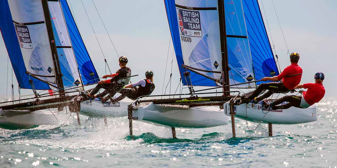 Спортивные парусные катамараны Nacra 17